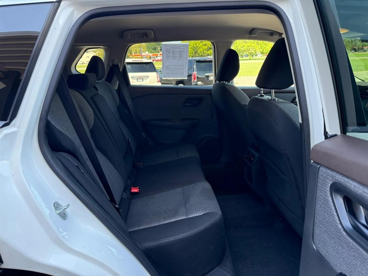 Nissan Rogue  2021