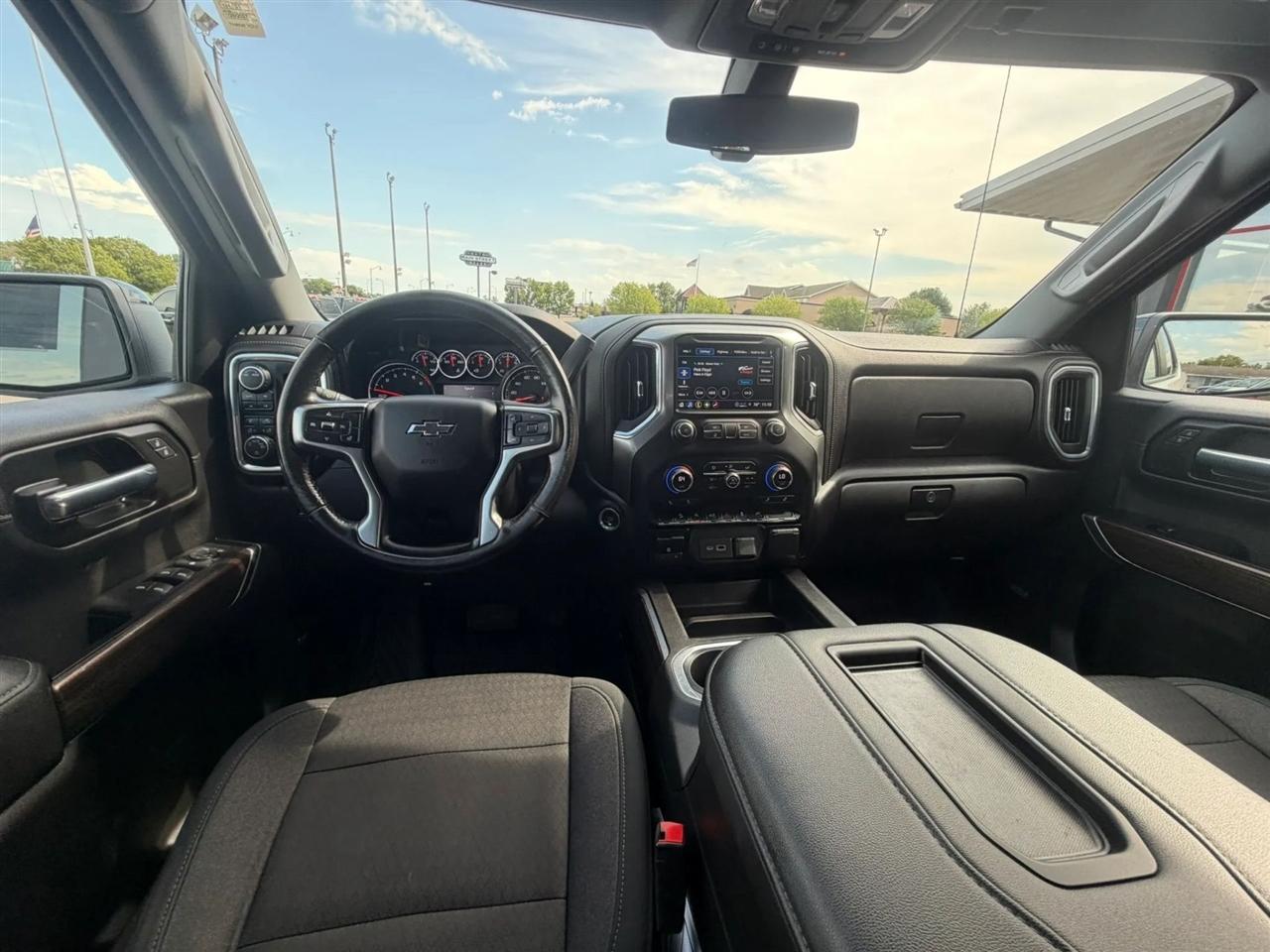 Chevrolet Silverado 1500  2021