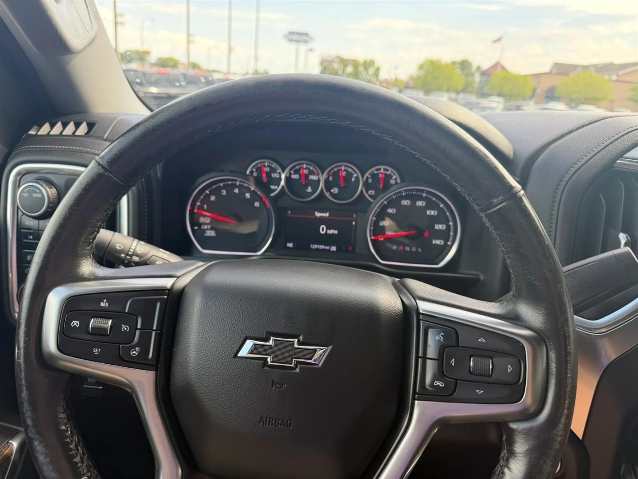 Chevrolet Silverado 1500  2021