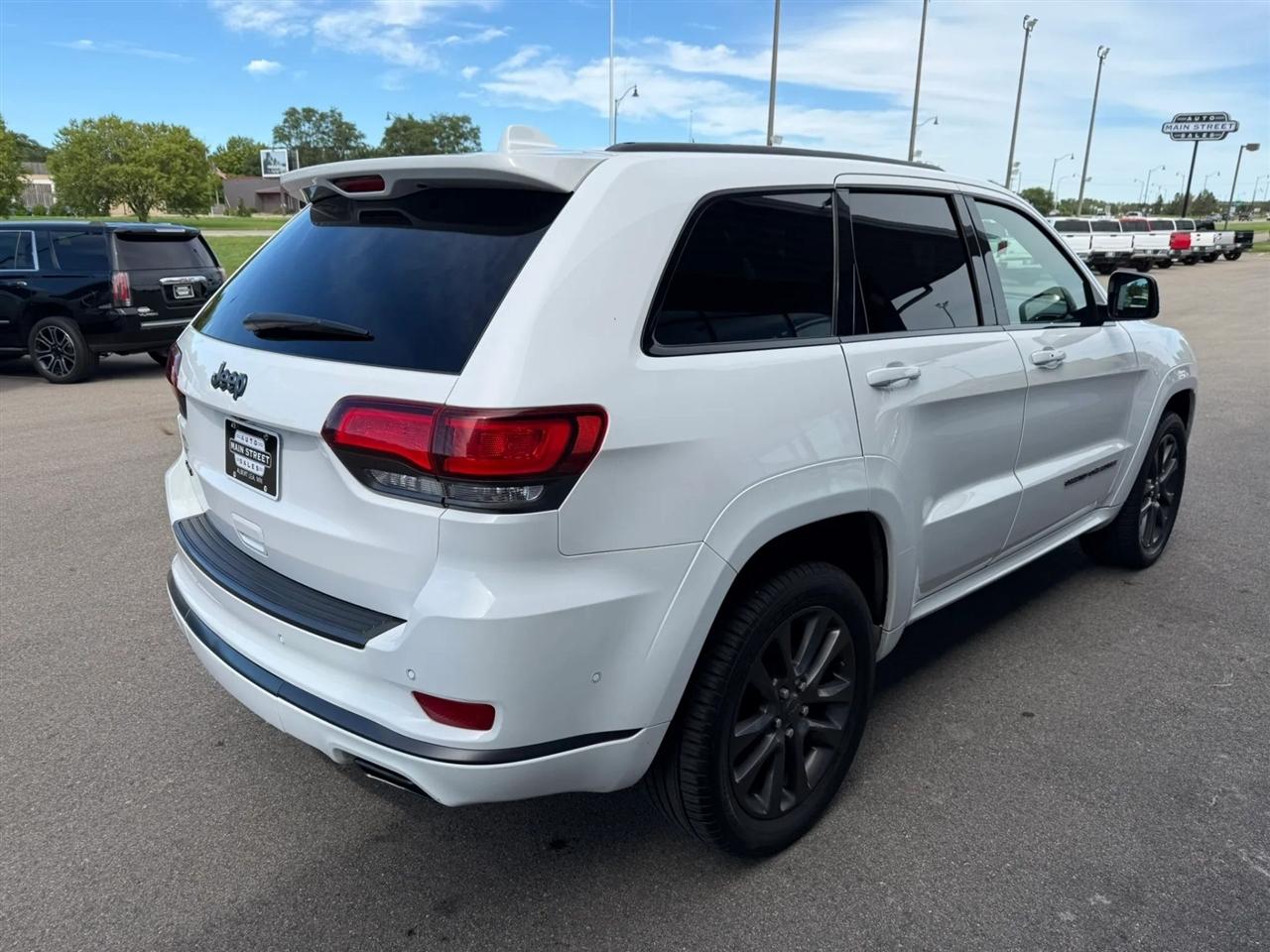 Jeep Grand Cherokee  2019