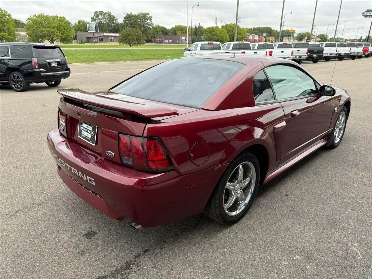 Ford Mustang  2004