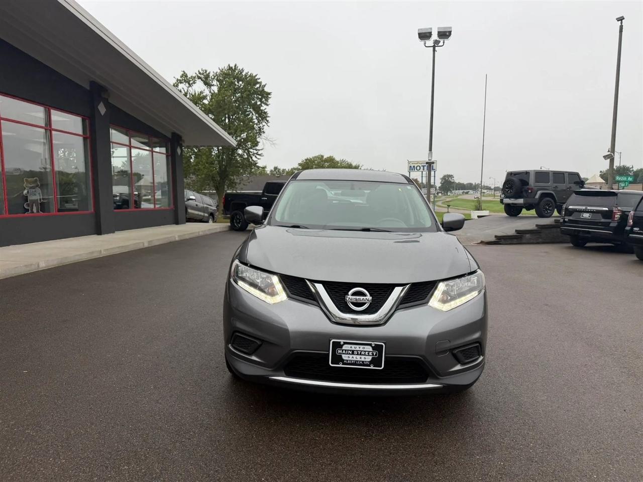 Nissan Rogue  2016