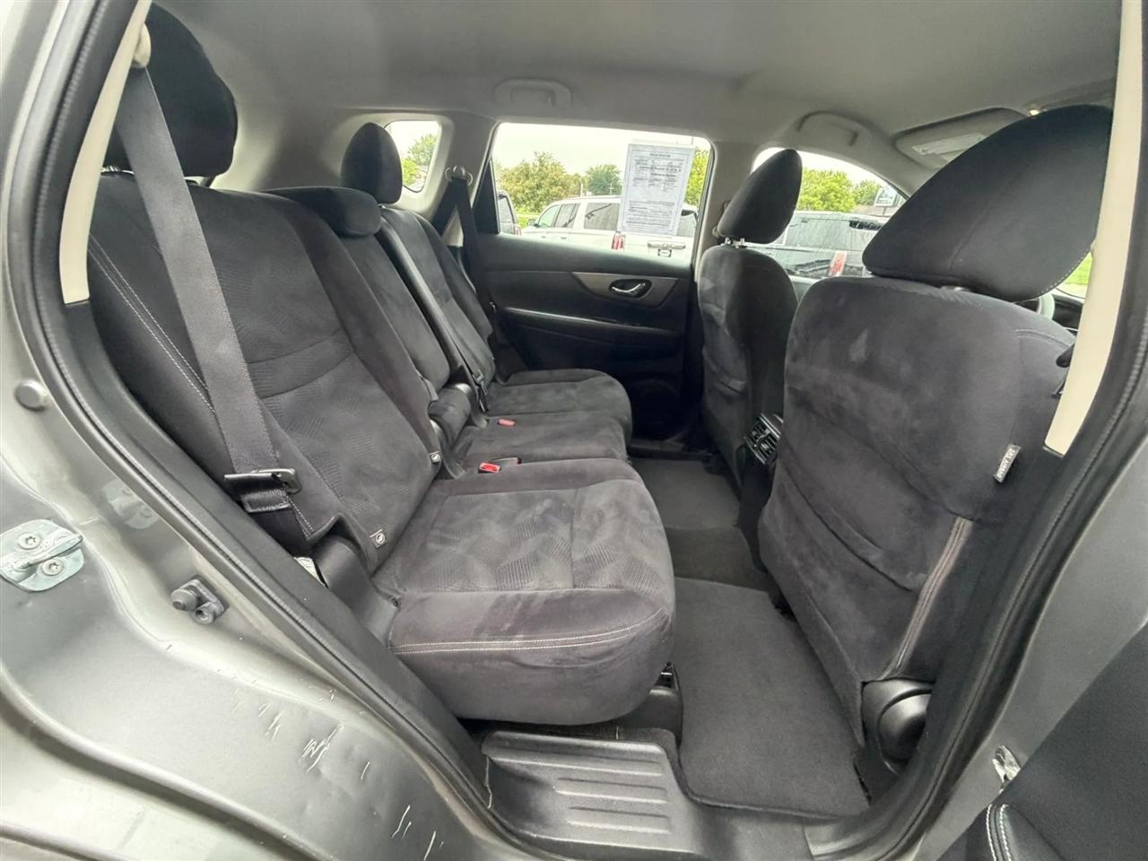 Nissan Rogue  2016