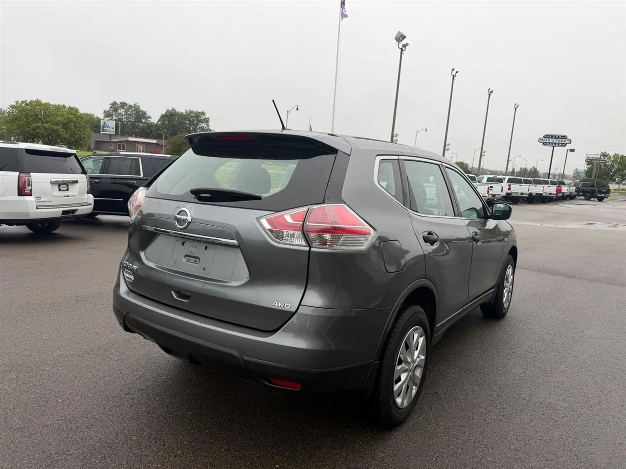 Nissan Rogue  2016