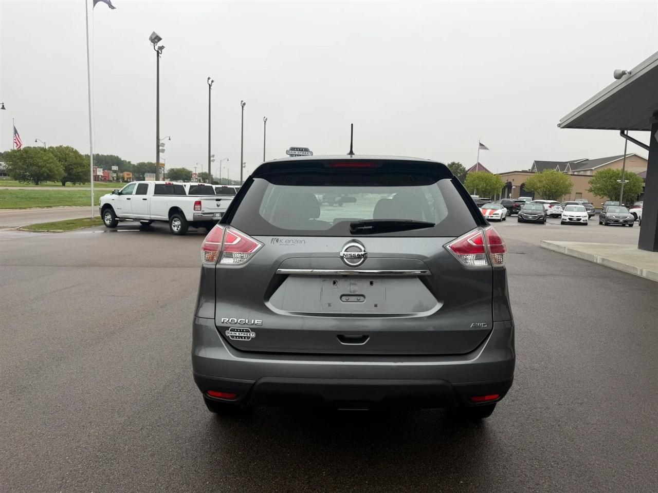 Nissan Rogue  2016