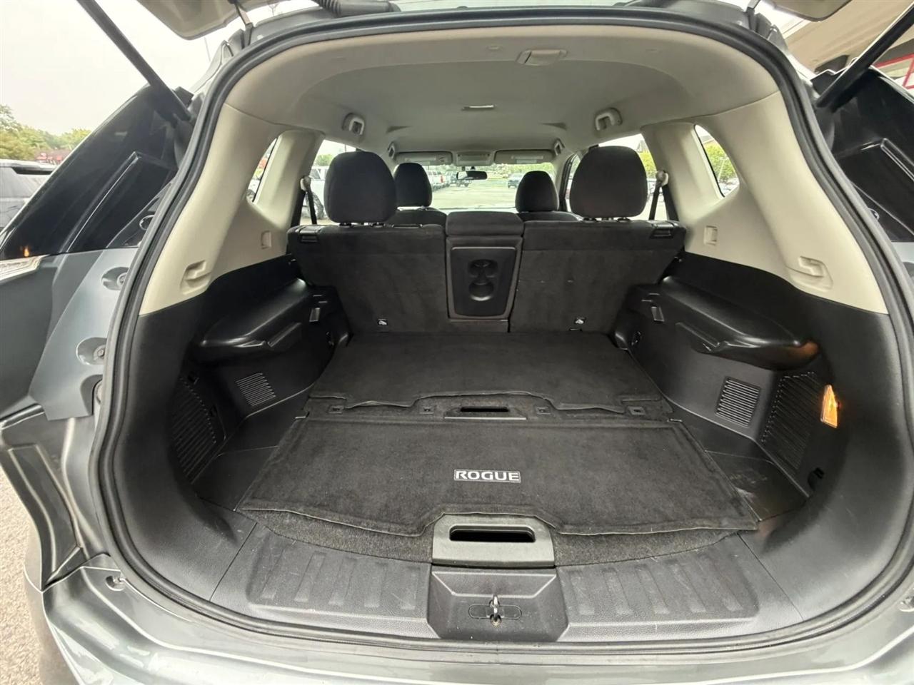Nissan Rogue  2016