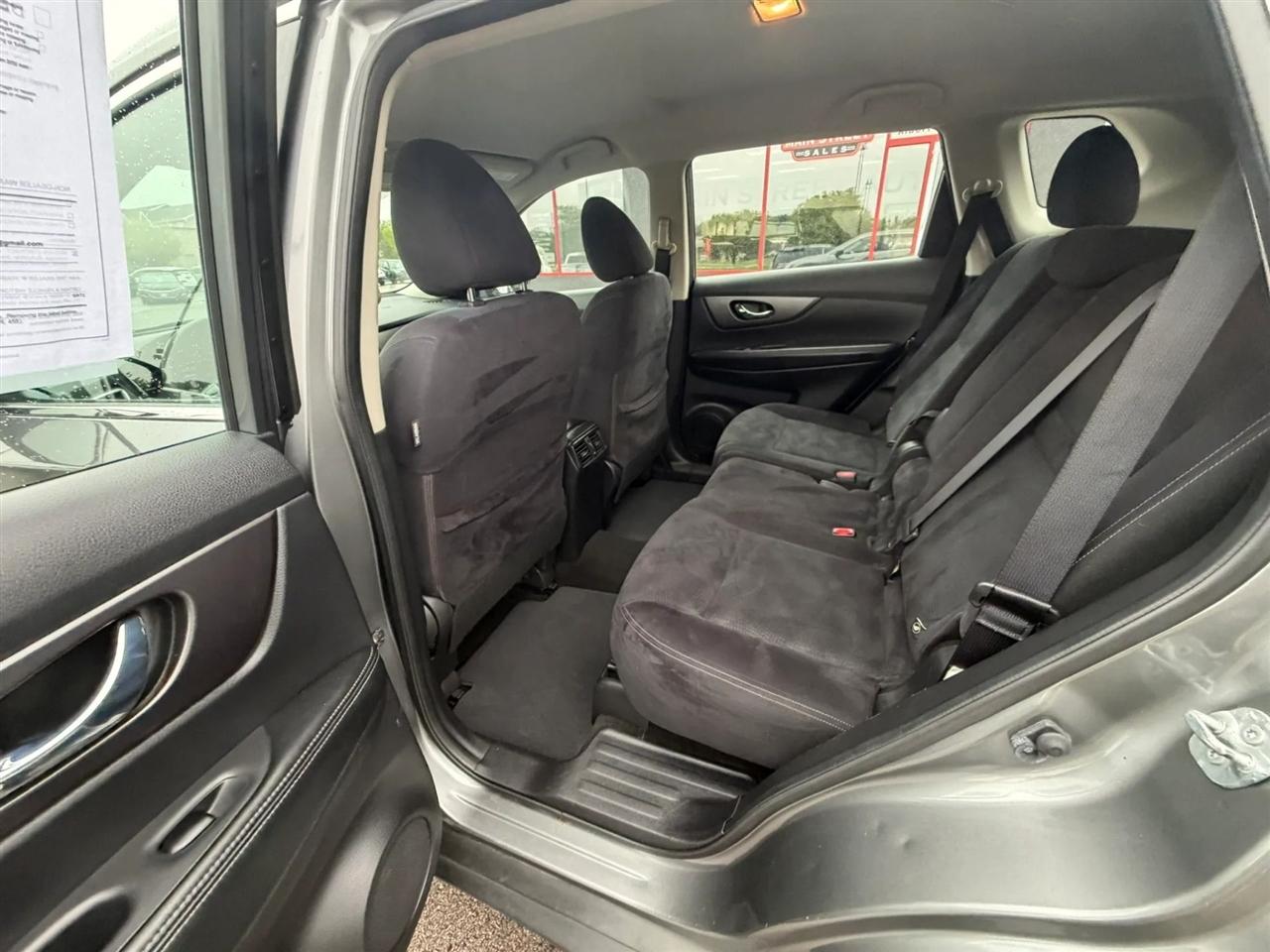 Nissan Rogue  2016