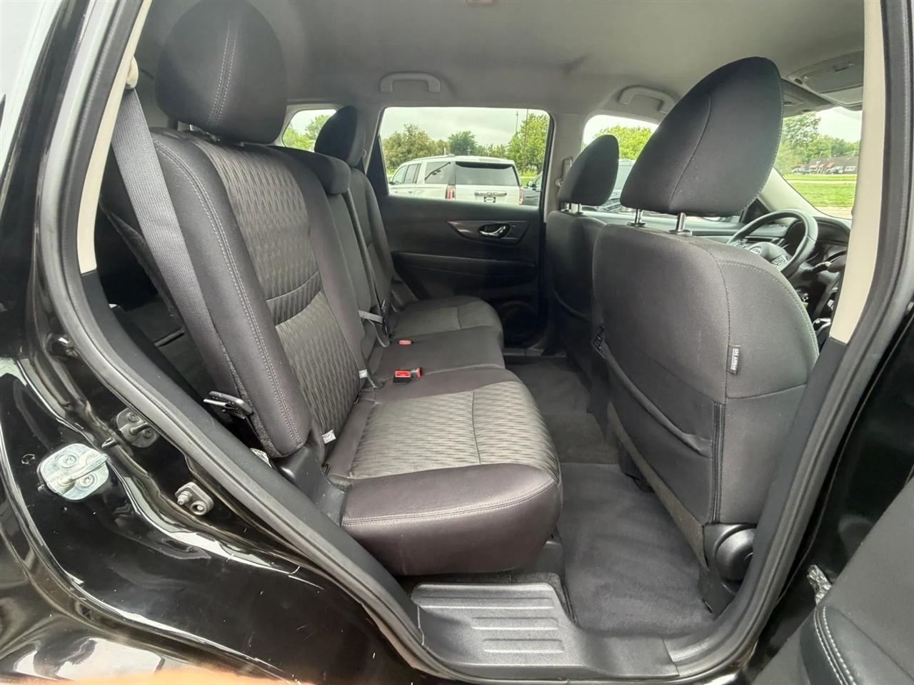Nissan Rogue  2020