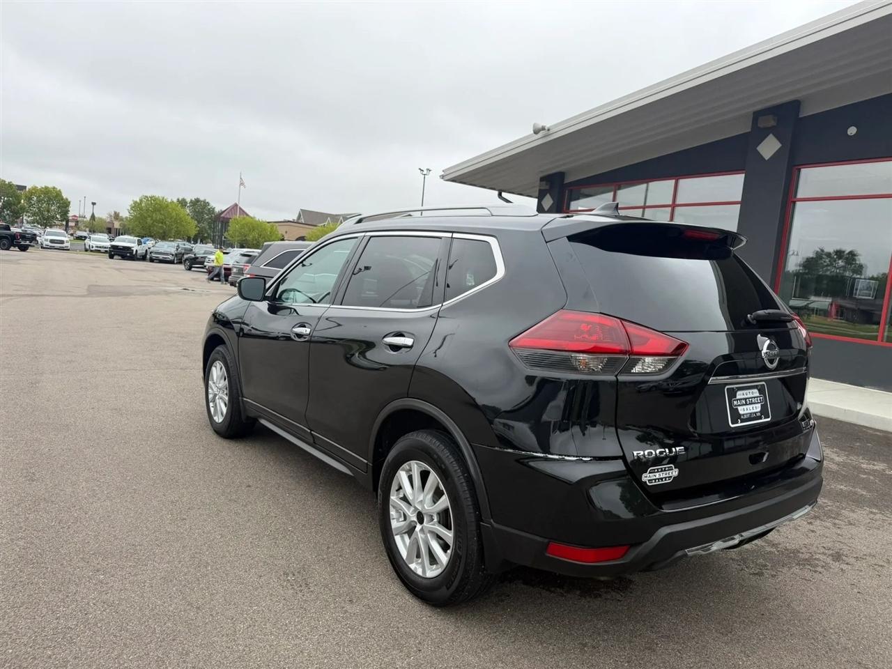 Nissan Rogue  2020