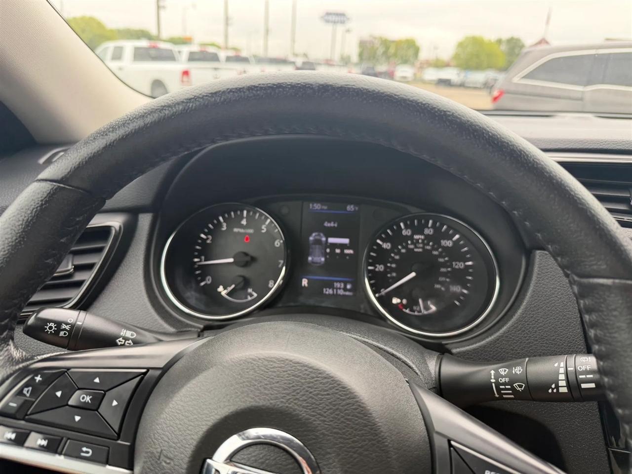 Nissan Rogue  2020