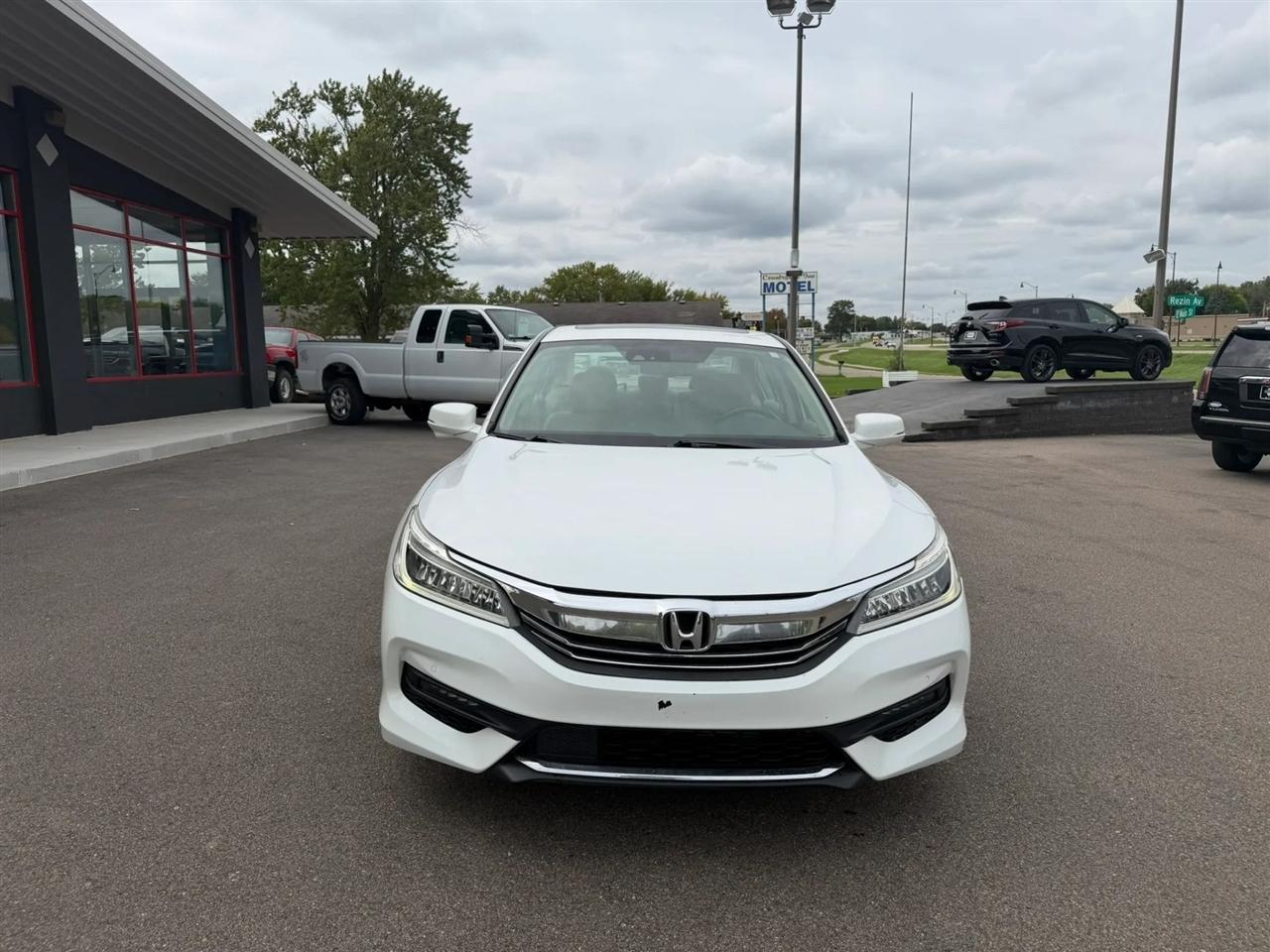 Honda Accord  2017