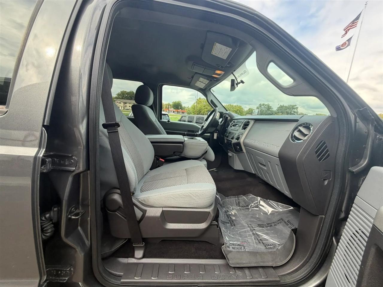 Ford F-250 SD  2016