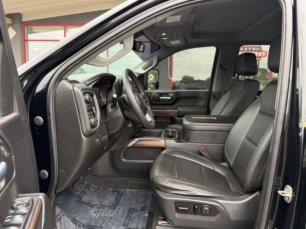 Chevrolet Silverado 2500HD  2021