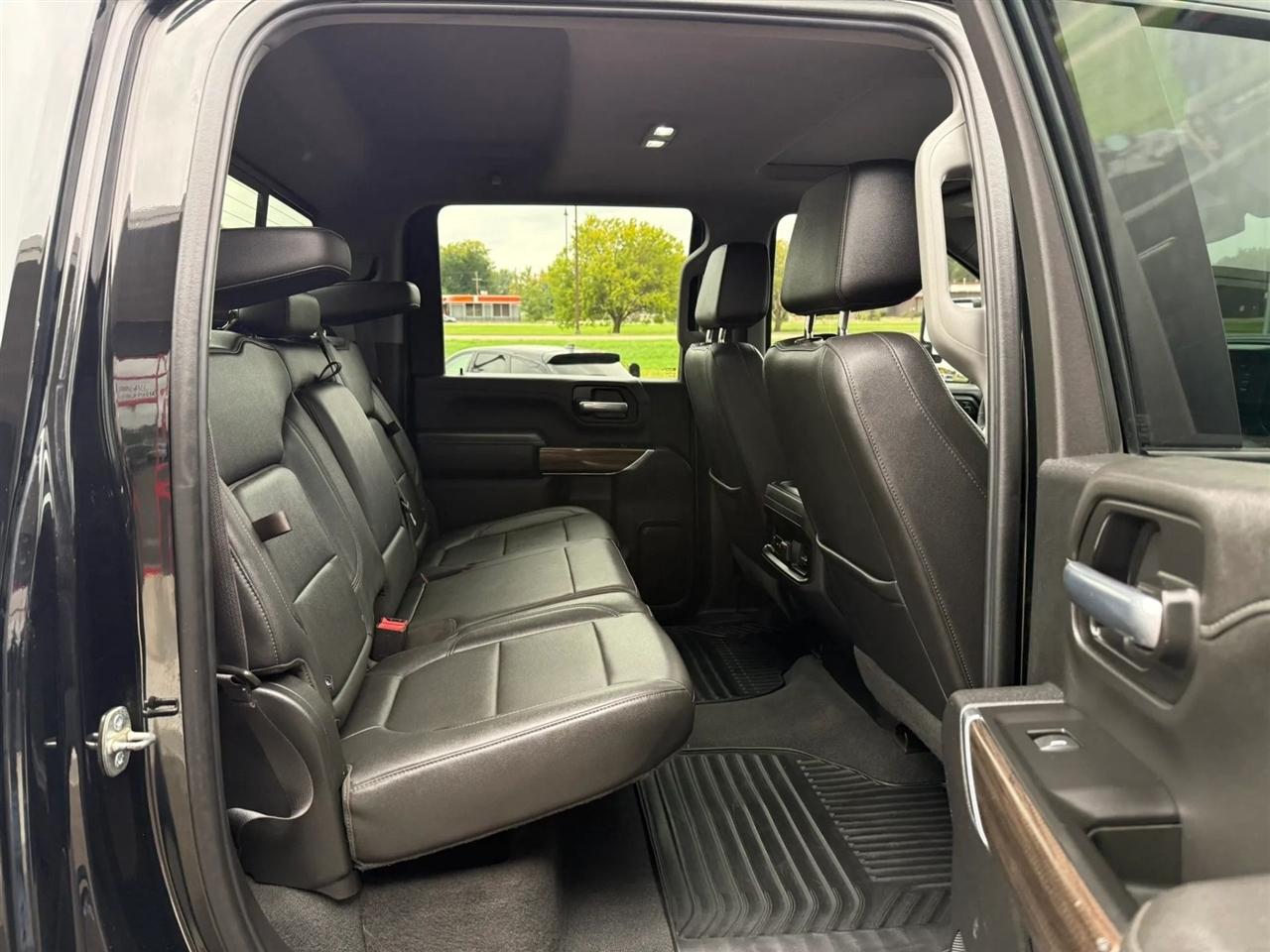 Chevrolet Silverado 2500HD  2021
