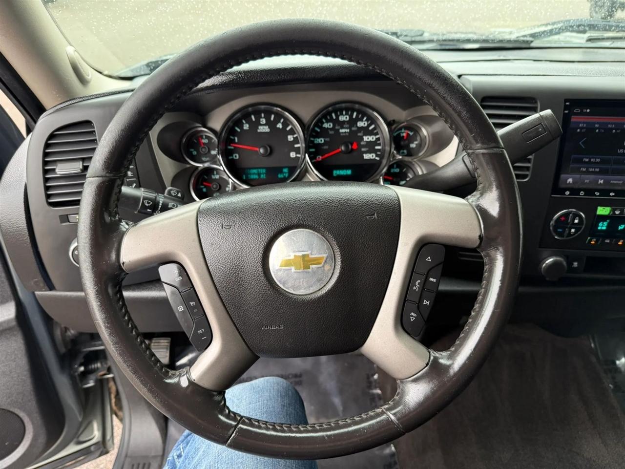 Chevrolet Silverado 1500  2011