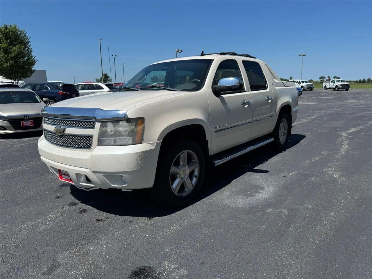 Chevrolet Avalanche  2011