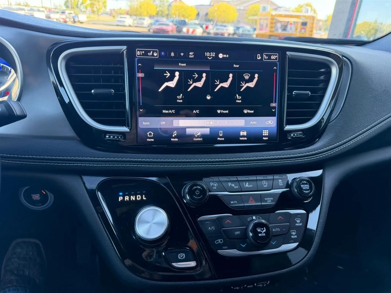 Chrysler Pacifica  2025