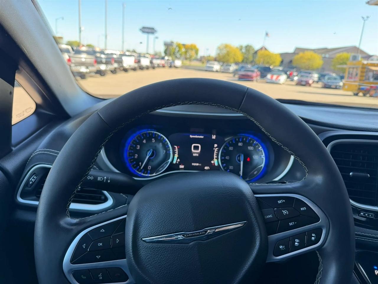 Chrysler Pacifica  2025