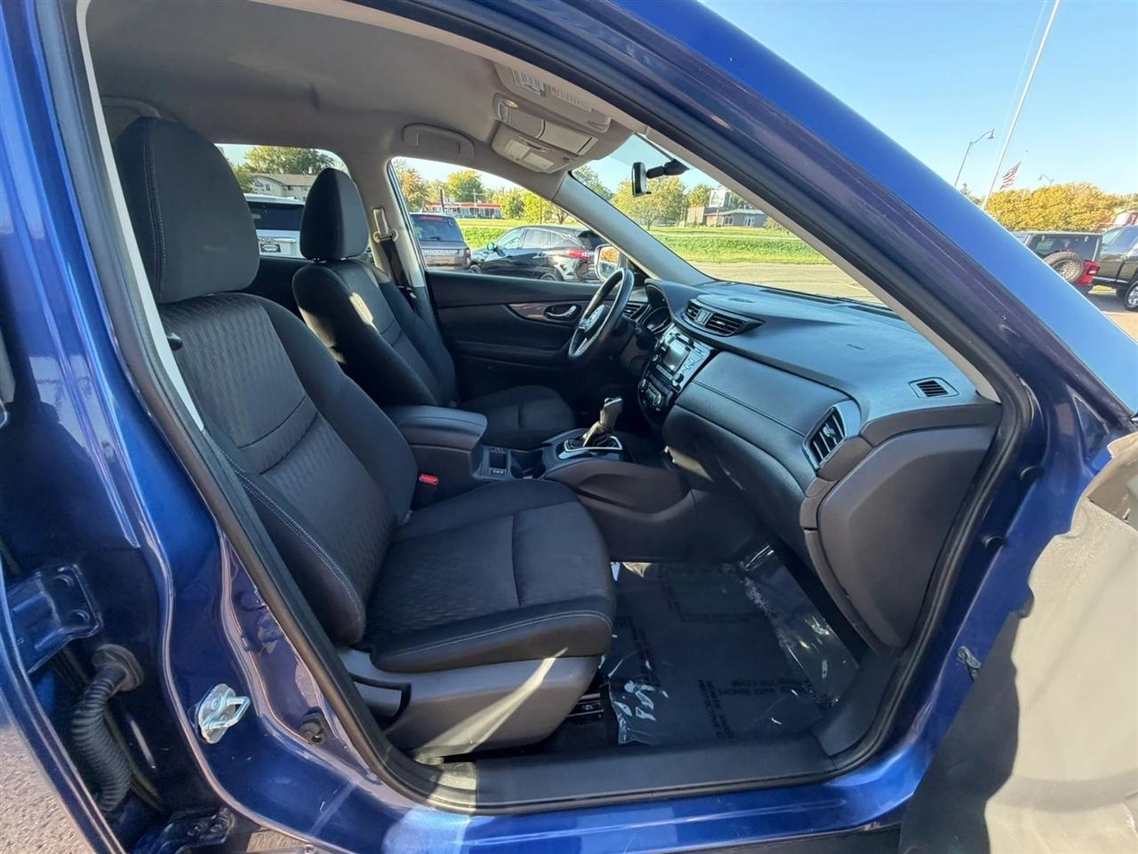 Nissan Rogue  2017