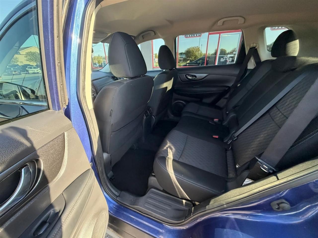 Nissan Rogue  2017