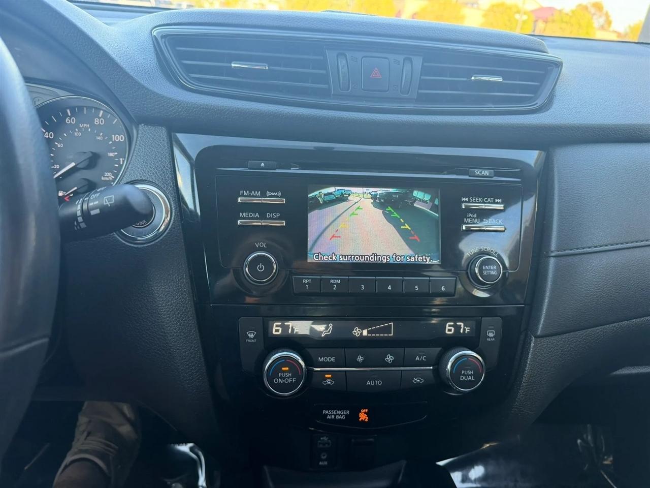 Nissan Rogue  2017