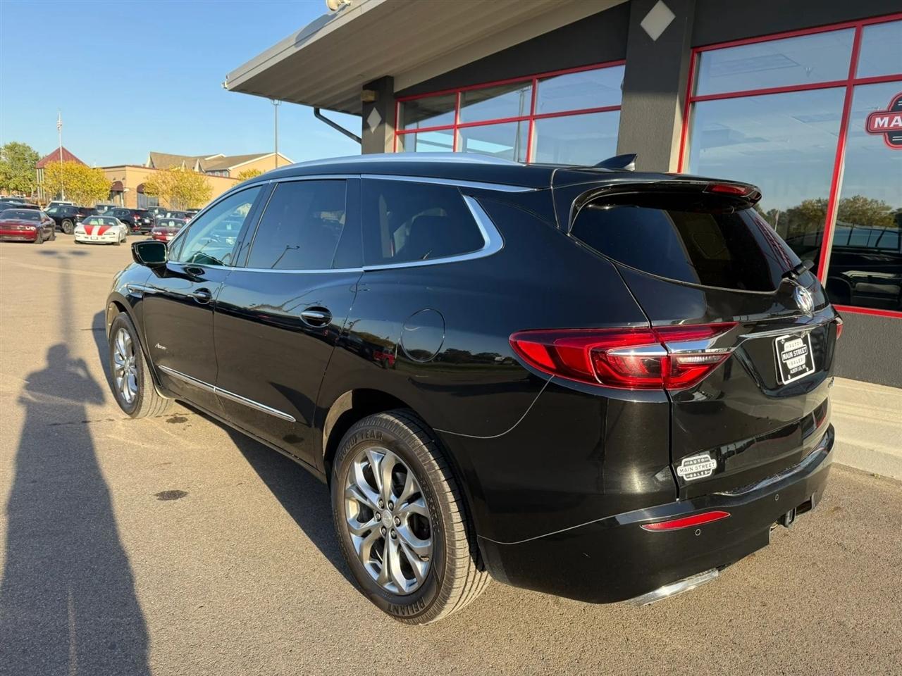Buick Enclave  2021