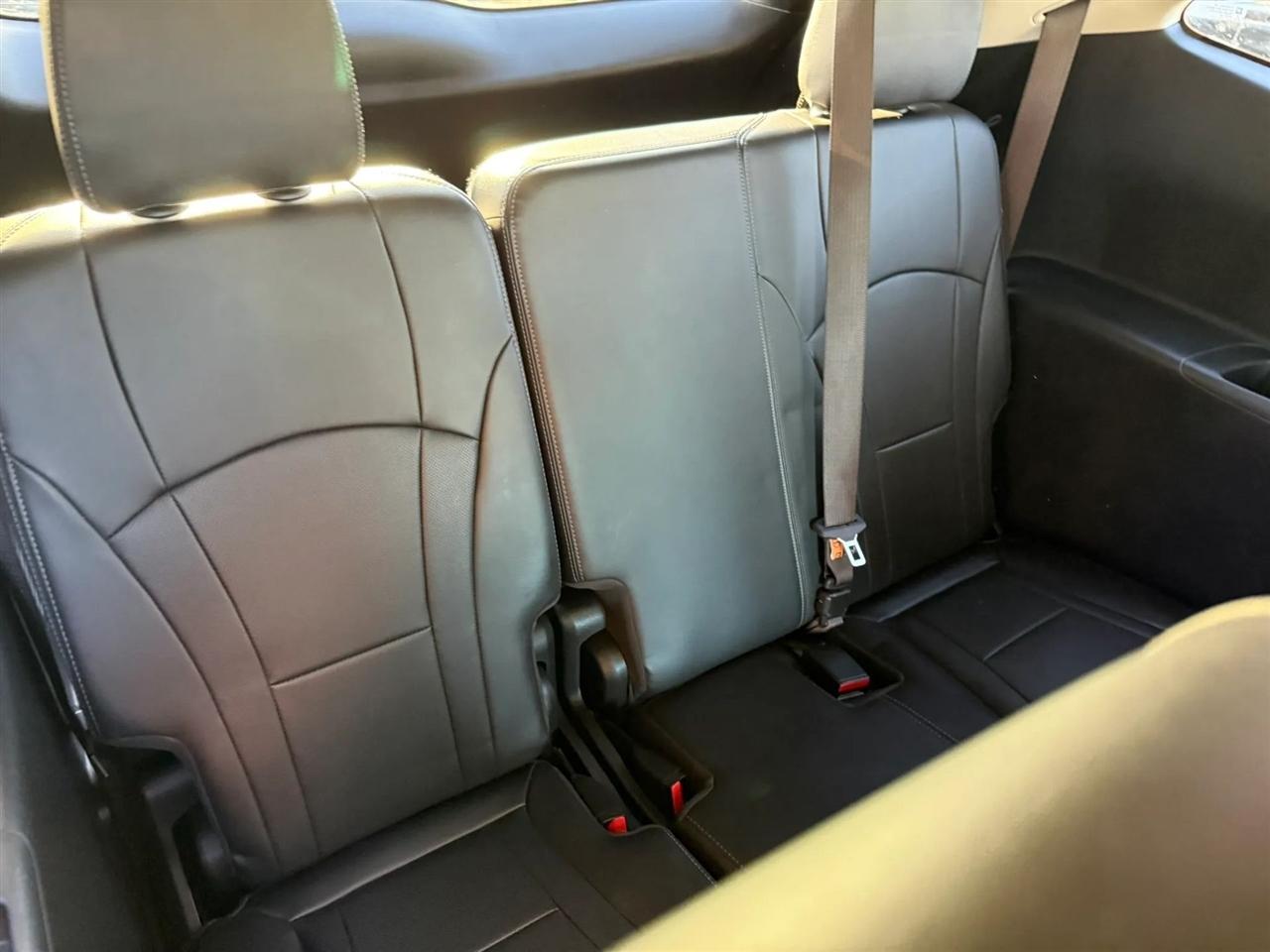 Buick Enclave  2021