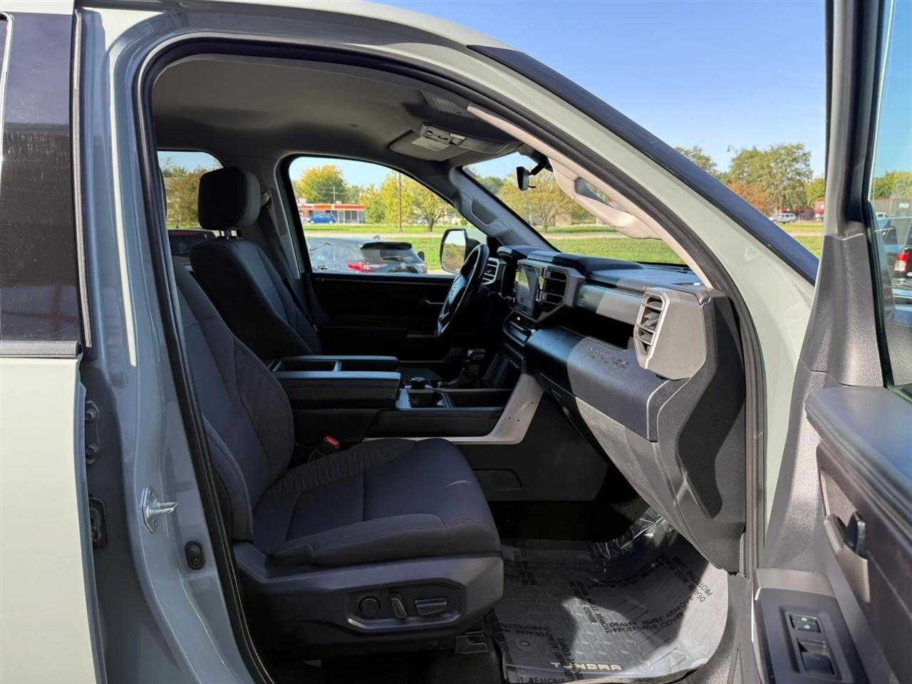 Toyota Tundra  2022