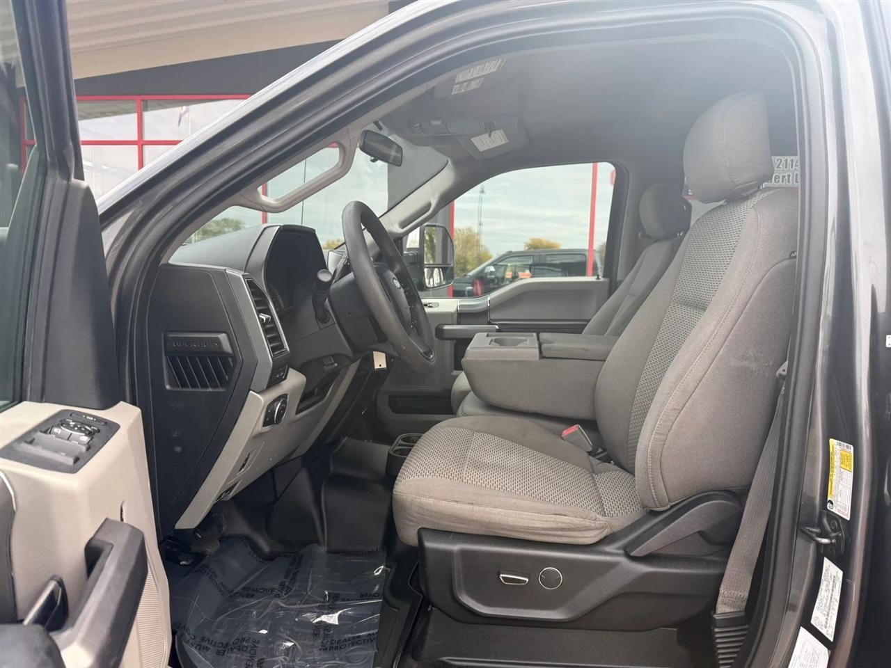 Ford F-250 SD  2018