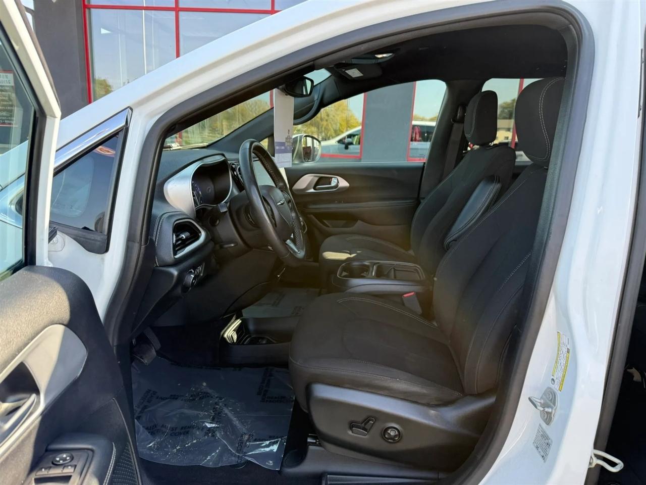 Chrysler Pacifica  2023