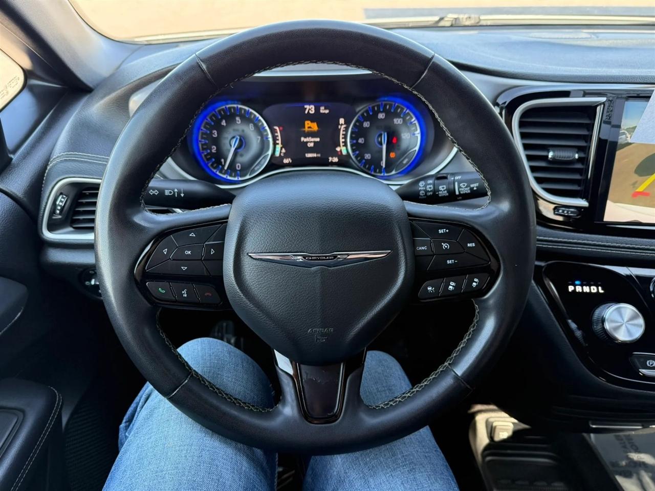 Chrysler Pacifica  2023