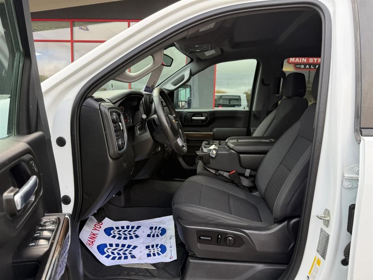 Chevrolet Silverado 2500HD  2021
