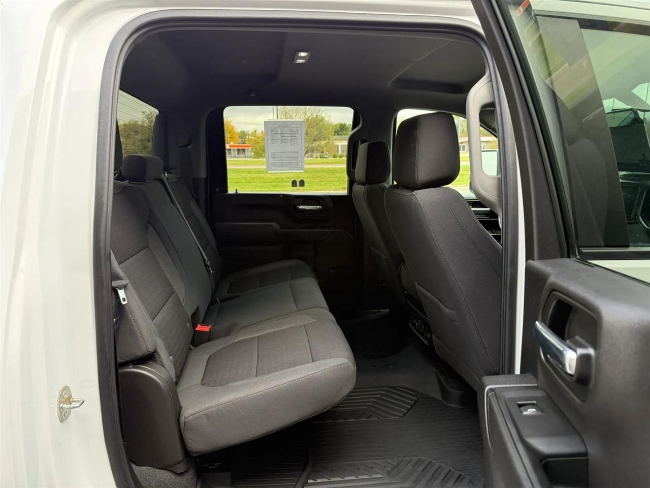 Chevrolet Silverado 2500HD  2021