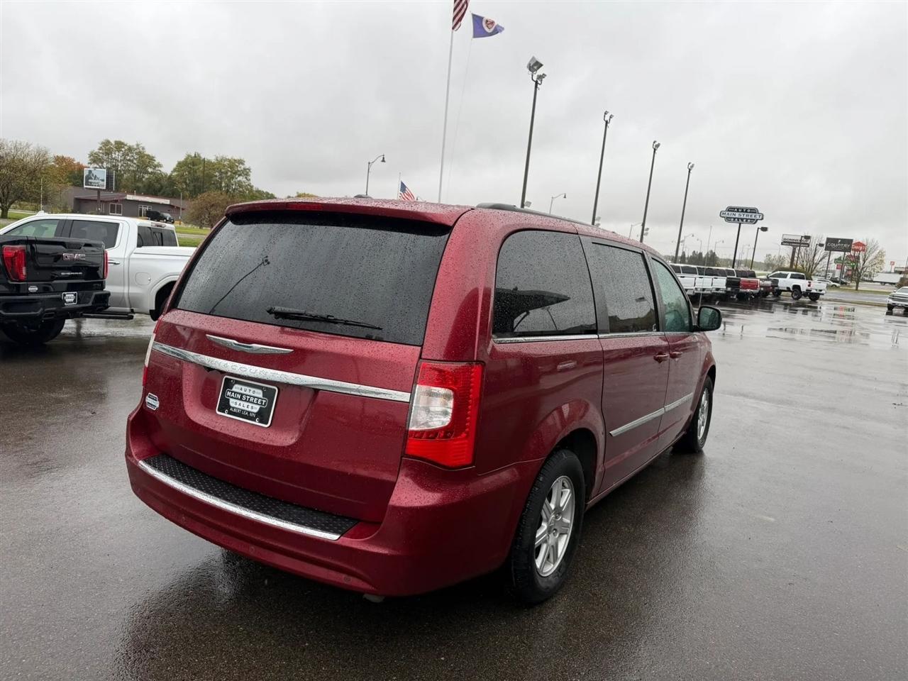 Chrysler Town & Country  2012