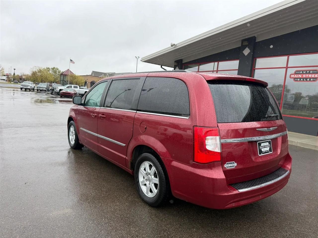 Chrysler Town & Country  2012