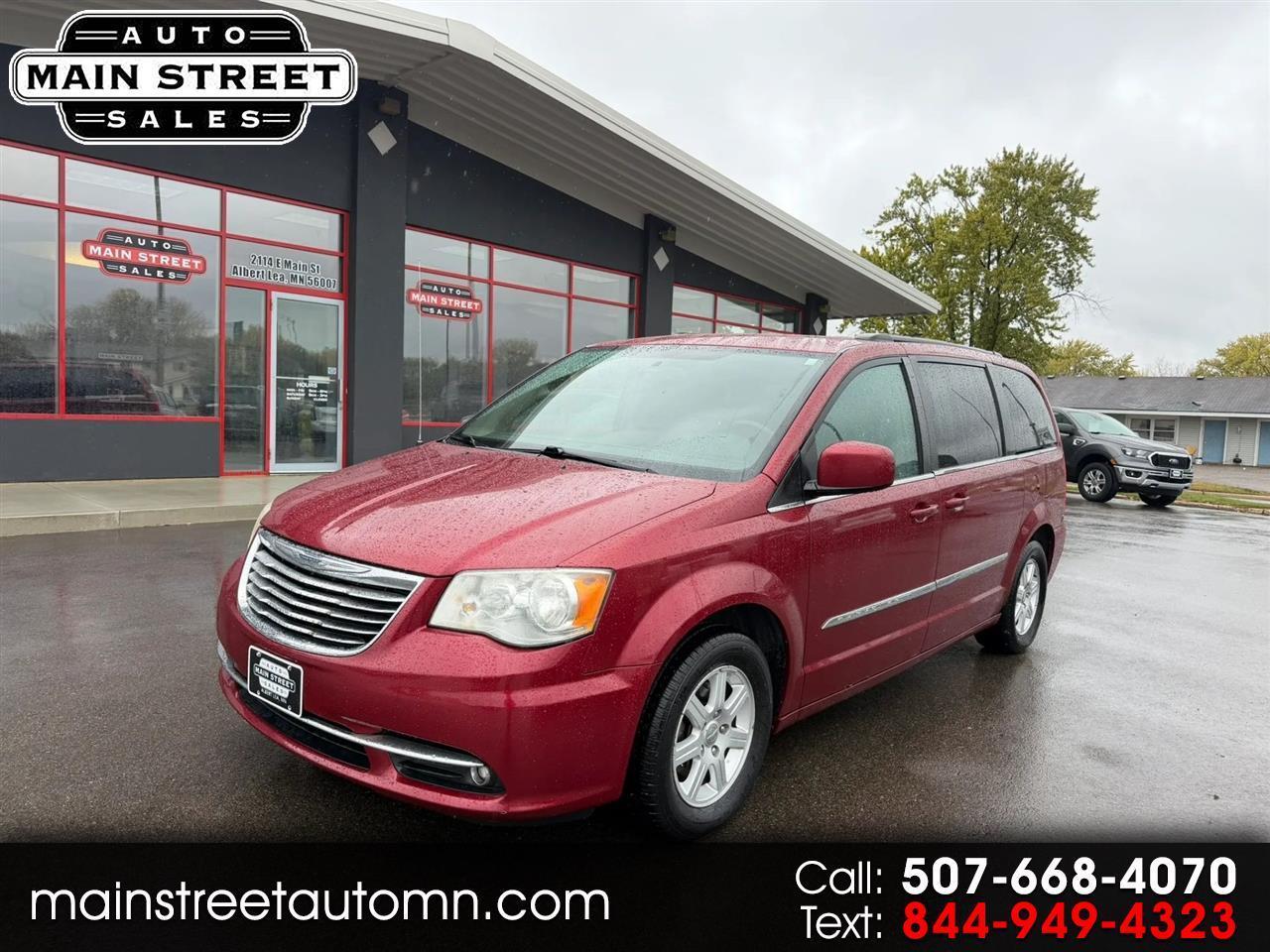 Chrysler Town & Country  2012