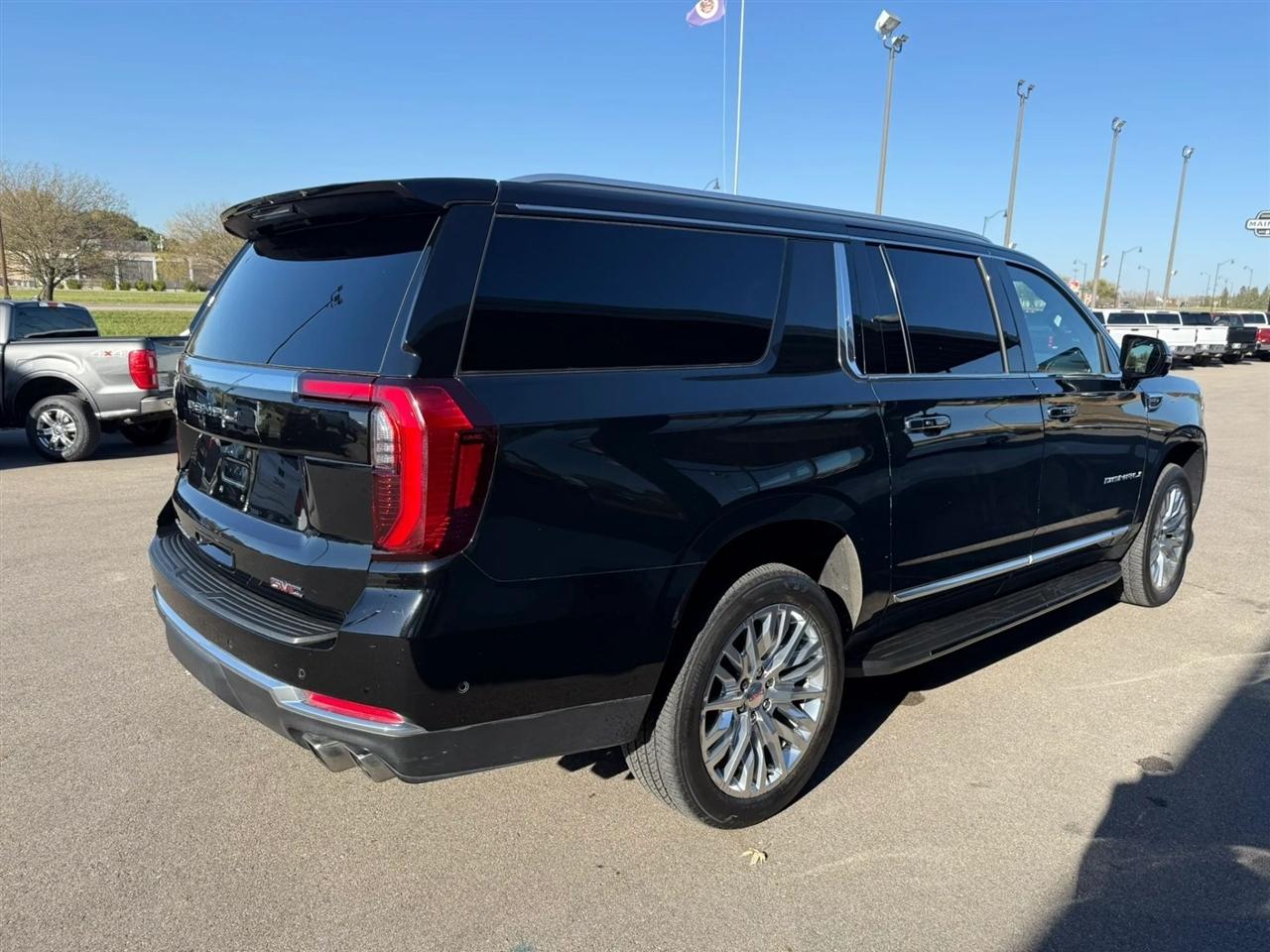 GMC Yukon XL  2025