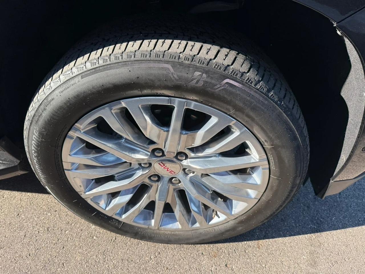 GMC Yukon XL  2025