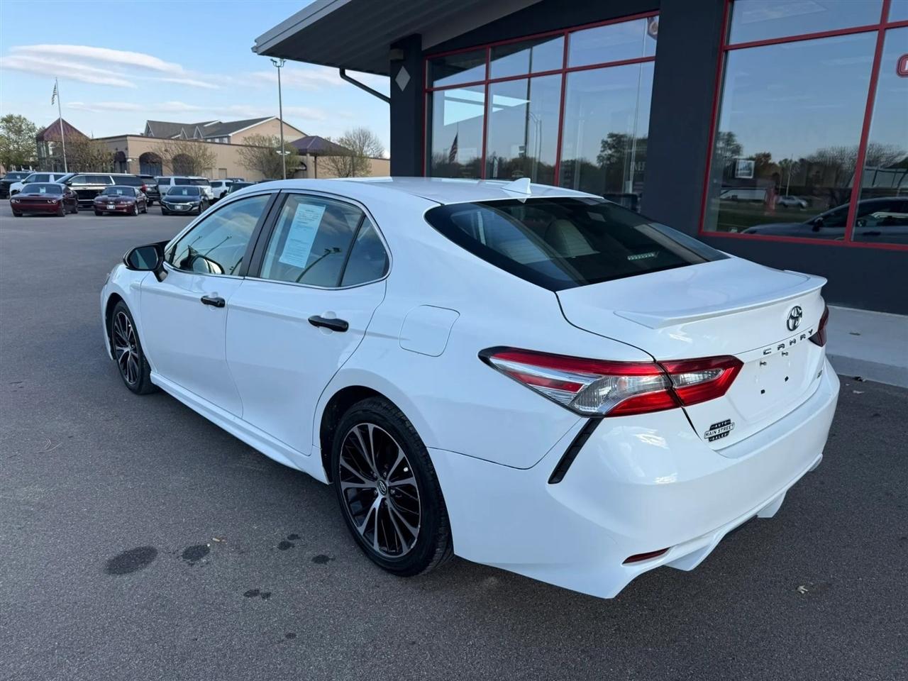 Toyota Camry  2020