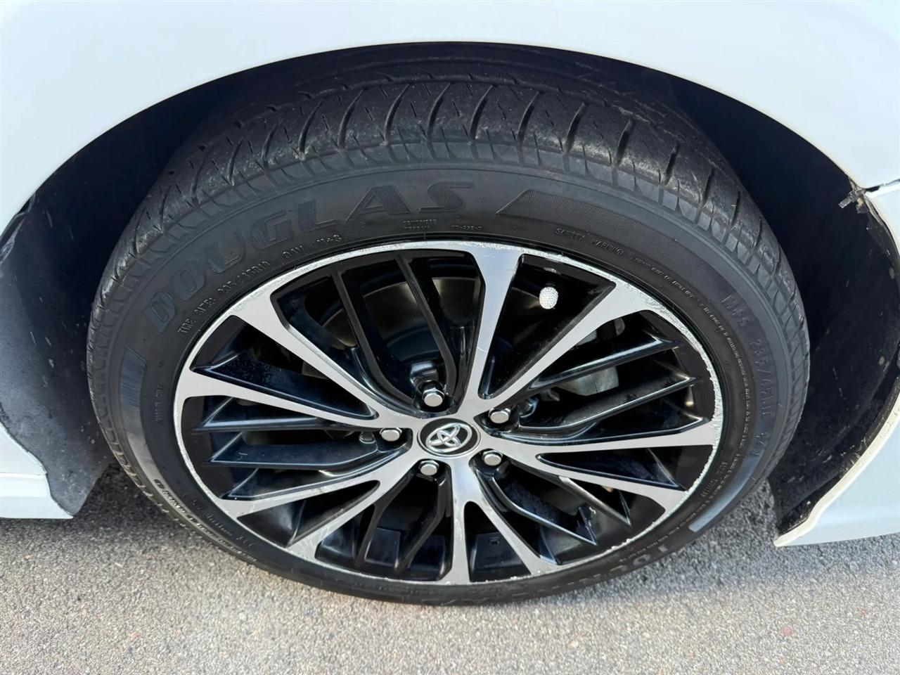 Toyota Camry  2020