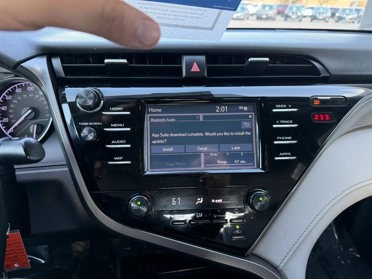 Toyota Camry  2020