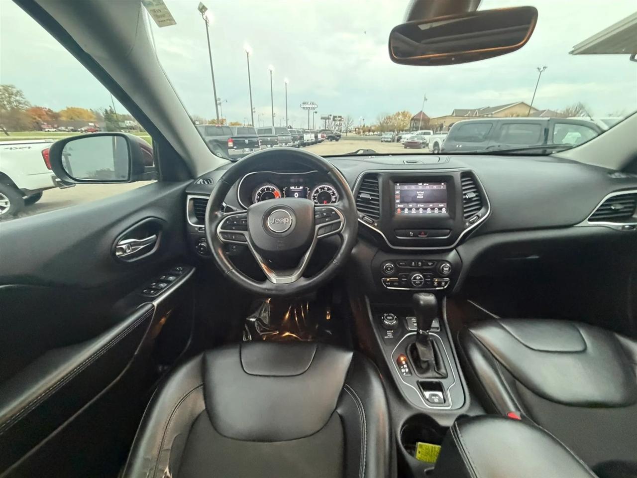 Jeep Cherokee  2019