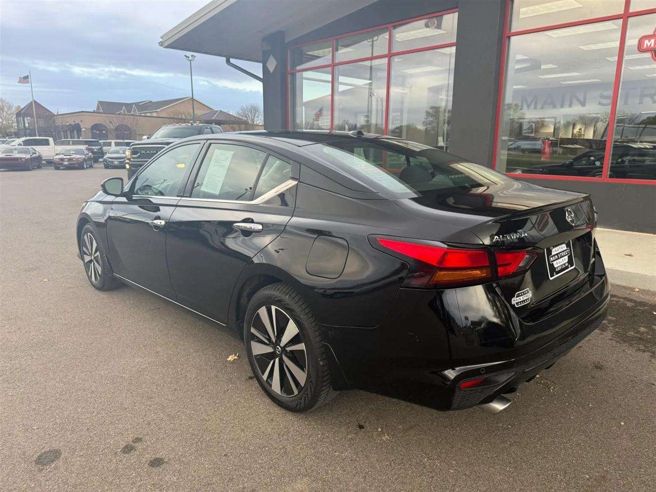 Nissan Altima  2019