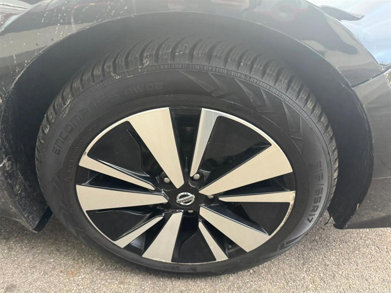 Nissan Altima  2019