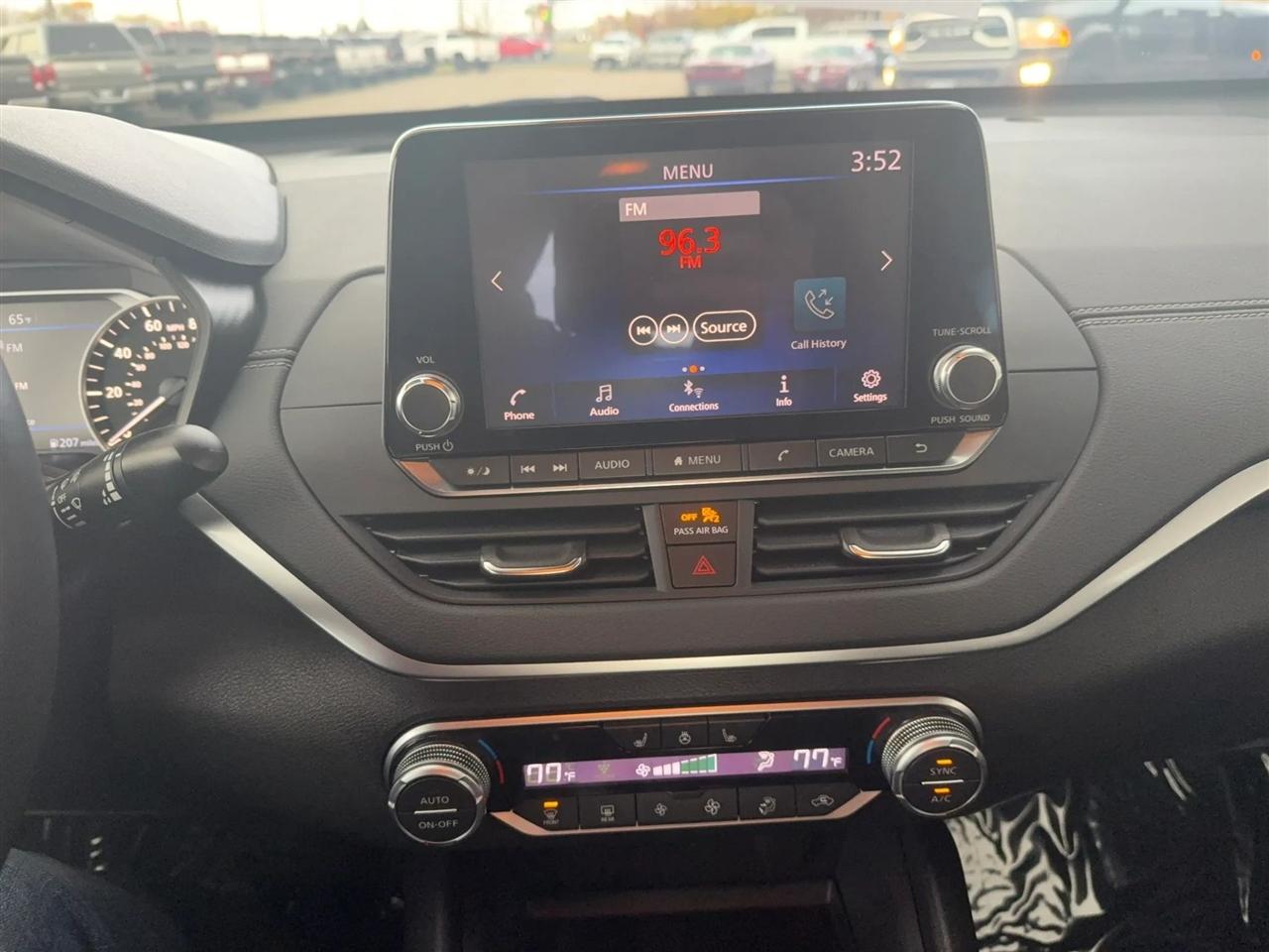 Nissan Altima  2019