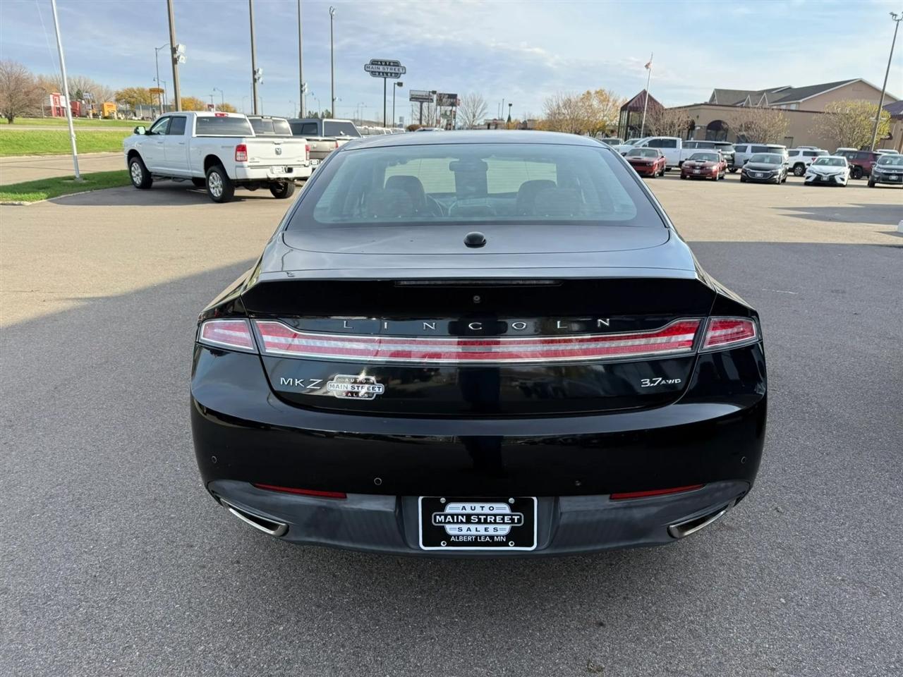 Lincoln MKZ  2015