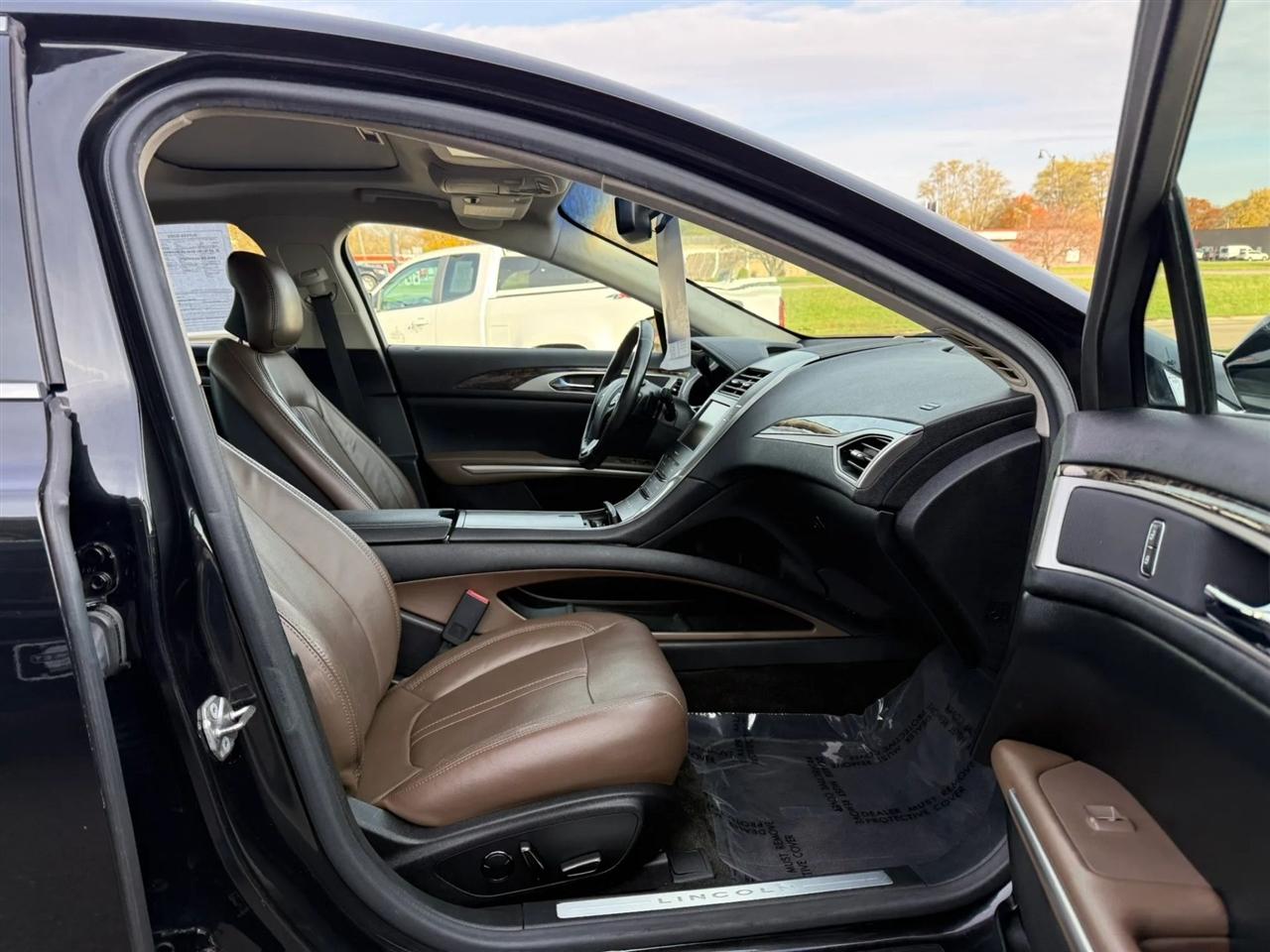 Lincoln MKZ  2015