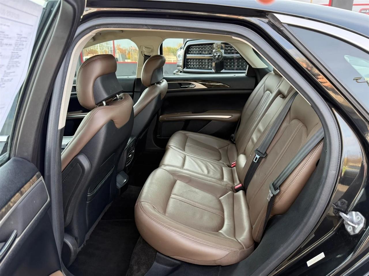 Lincoln MKZ  2015