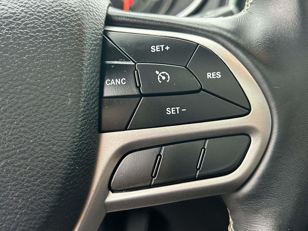 Jeep Cherokee 80th Anniversary FWD 2021