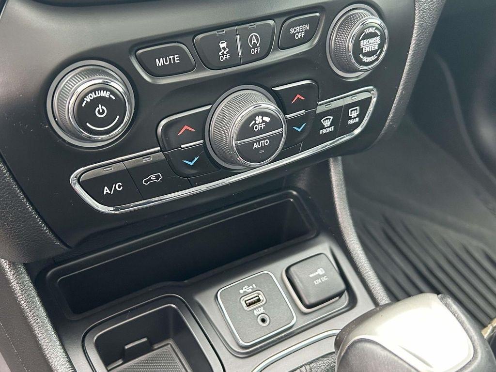 Jeep Cherokee 80th Anniversary FWD 2021